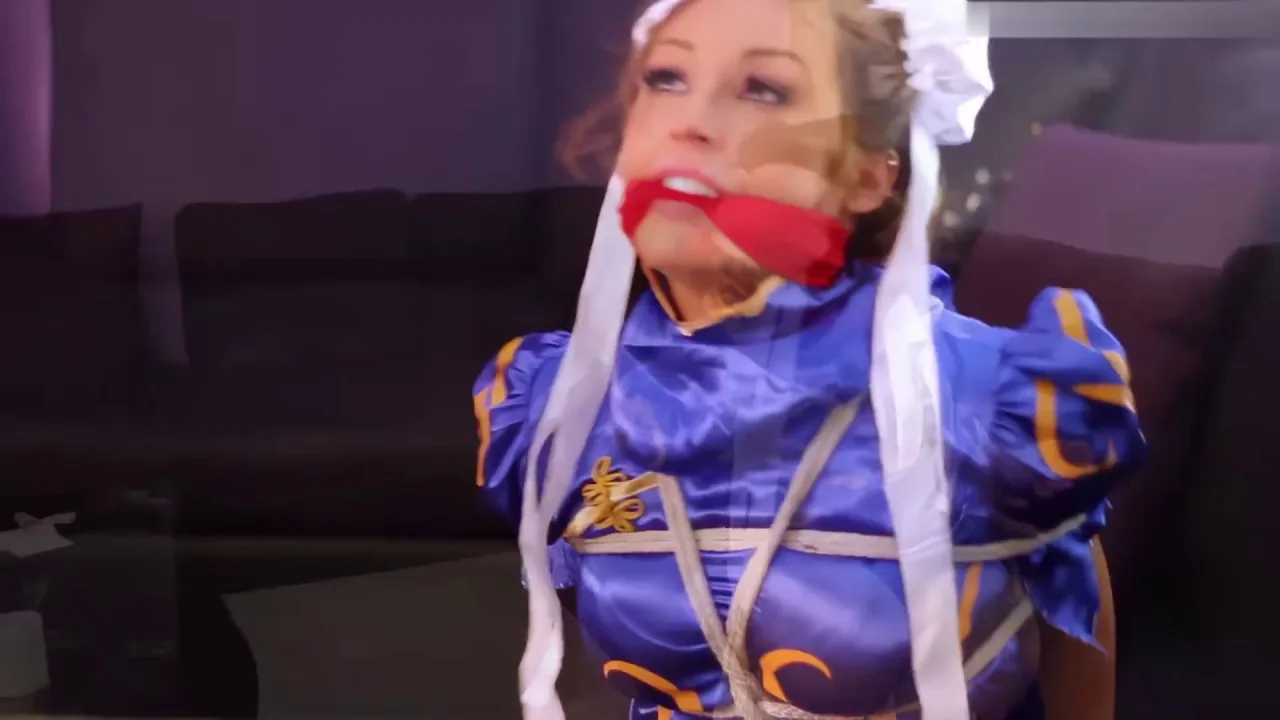 Catie Parker And Christiana Cinn – Street Fighter II damsels in trouble Catie Parker as Cammy keeps Christiana Cinn as Chun Li captured, tied and gagged, until she escapes and captures Cammy
